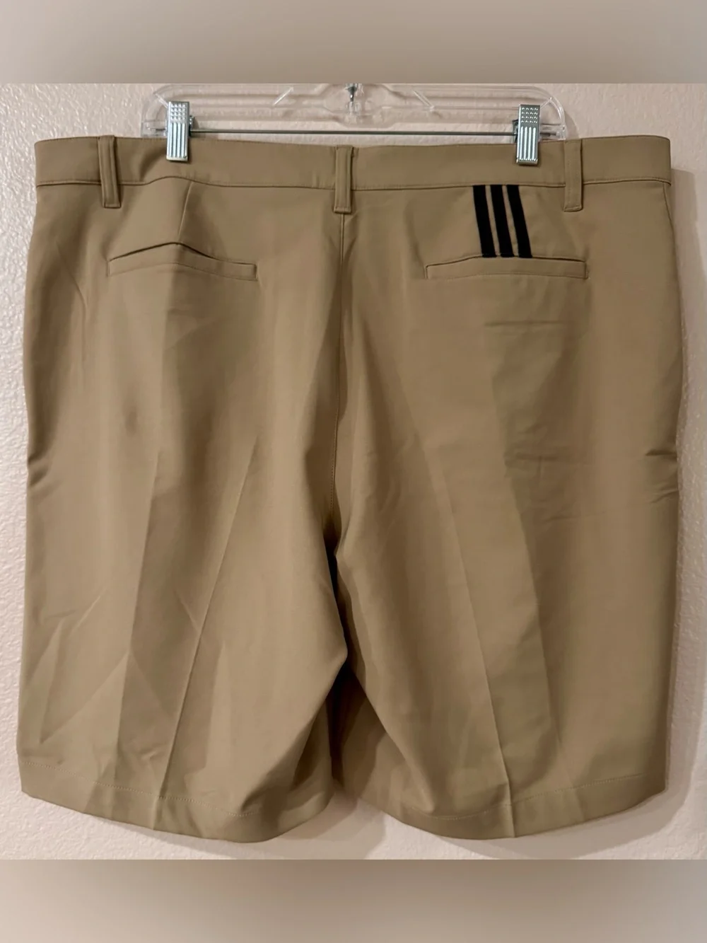 adidas Adi Advantage Golf Shorts Hemp Tan Beige Flat Front Mens Size 40